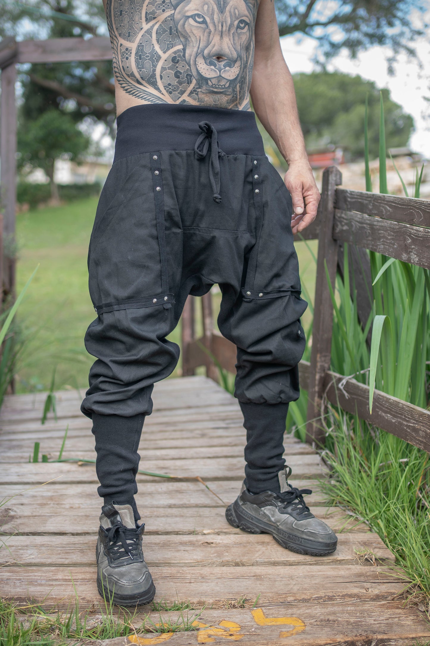 DROP CROTCH MEN PANTS